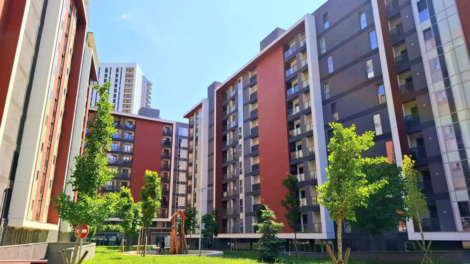 Modern Cozy Studio Apt In M3 Saburtalo Tbilisi 0*,  Georgien